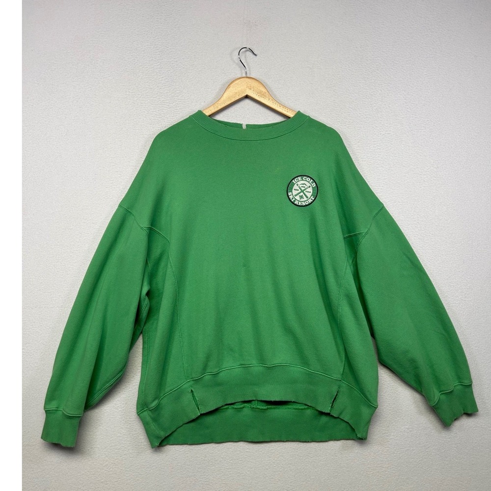 Gorpcore Retro Aerie Womens Medium Green Ice Cold Ski Resort Graphic Sweatshirt